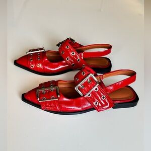 Stylish Red Buckle Slingback Flats